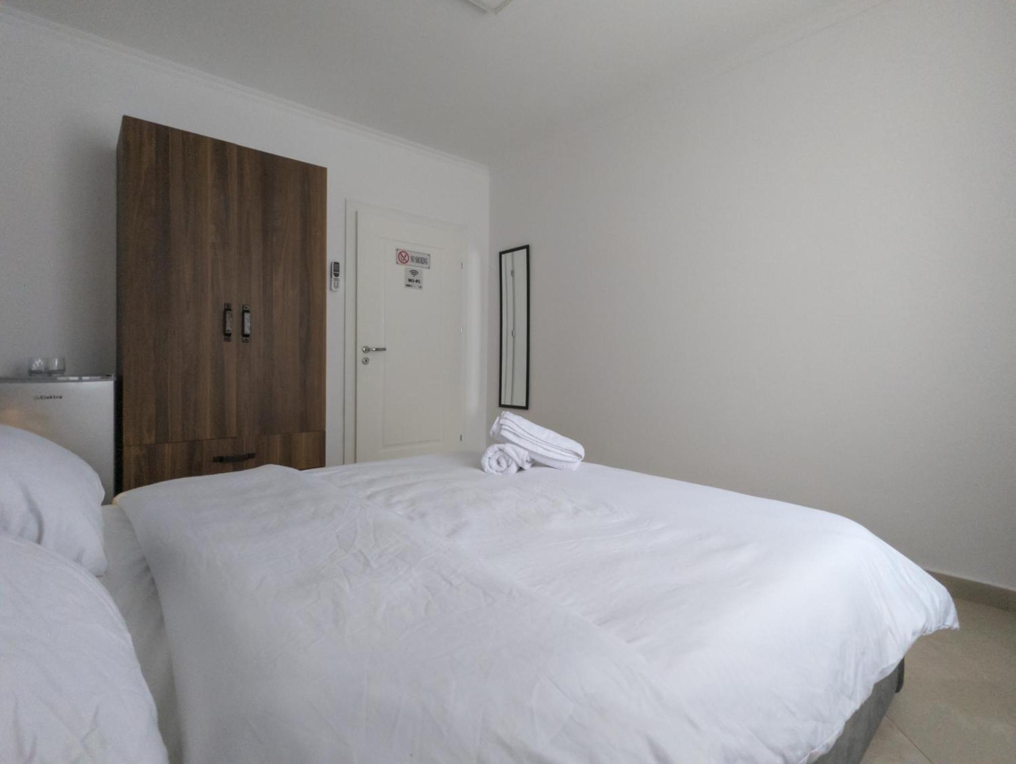 Center Luxury Rooms ティラナ エクステリア 写真